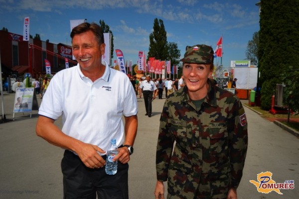 FOTO: Vodstvo SD na sejmu AGRA 